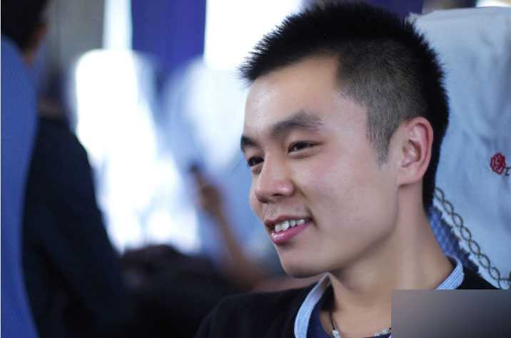 ‘PS给人物照片磨皮祛痘教程‘