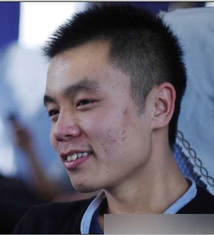 ‘PS给人物照片磨皮祛痘教程‘