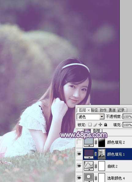 ‘Photoshop为草地上的美女调制出唯美的中性紫色‘
