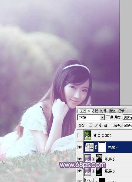‘Photoshop为草地上的美女调制出唯美的中性紫色‘