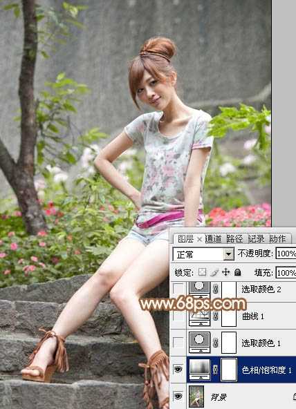 ‘Photoshop为坐石阶上的美女加上柔和的粉褐色‘