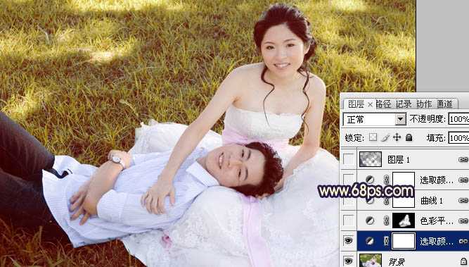 ‘Photoshop将草地婚片调成漂亮的暖调黄褐色‘