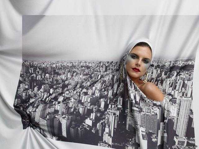 ‘别再迷恋美女