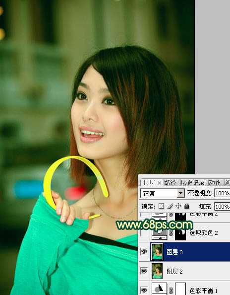 ‘Photoshop将室内美女图片调制出流行的甜美黄青色效果‘