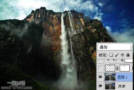 ‘Photoshop将瀑布处理成熔岩效果‘