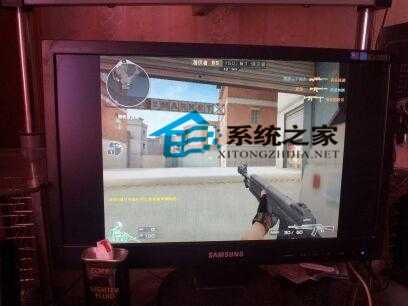  Win8系统玩CF两边出现黑屏的修复方案