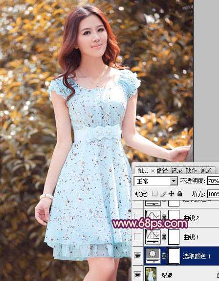 ‘Photoshop将外景人物图片调制出流行的暗调黄紫色‘