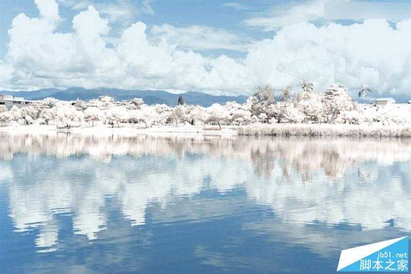‘Photoshop将外景风光大片调出IR红外线滤镜的超梦幻雪景照片‘
