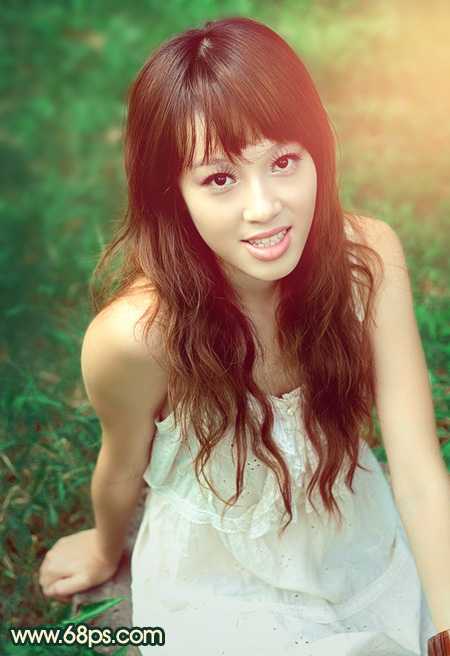 ‘Photoshop将草地人物图片调制出柔美的棕绿色效果‘
