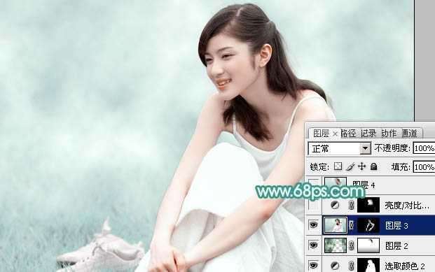 ‘Photoshop将草地人物图片调制出梦幻的青色调效果‘