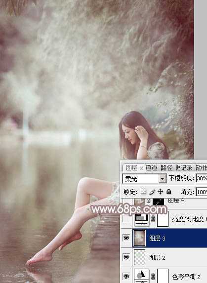 ‘Photoshop将水边的美女加上梦幻的中性淡褐色‘