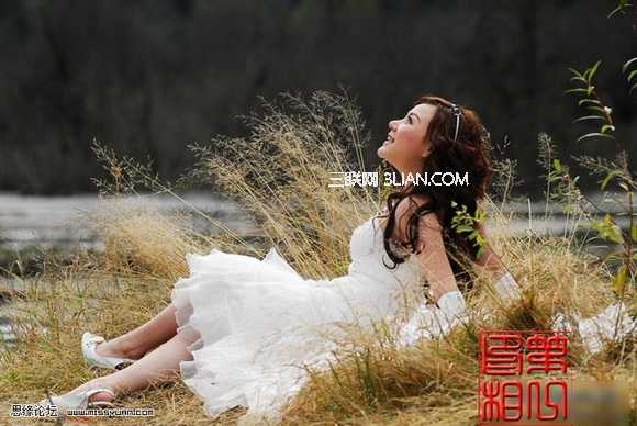 ‘Photoshop为外景美女调出柔美暖色调‘