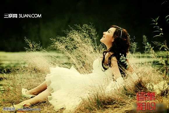 ‘Photoshop为外景美女调出柔美暖色调‘