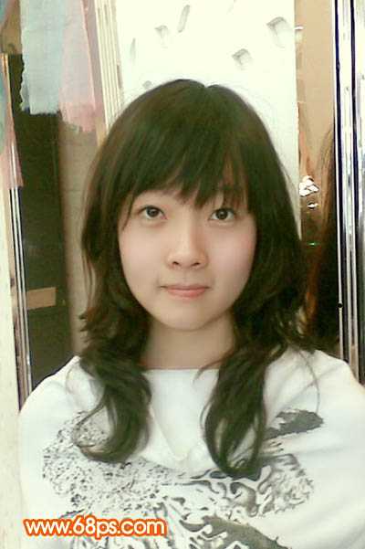 ‘ps想将偏暗的人物转为橙红的手绘效果(更换服饰)‘