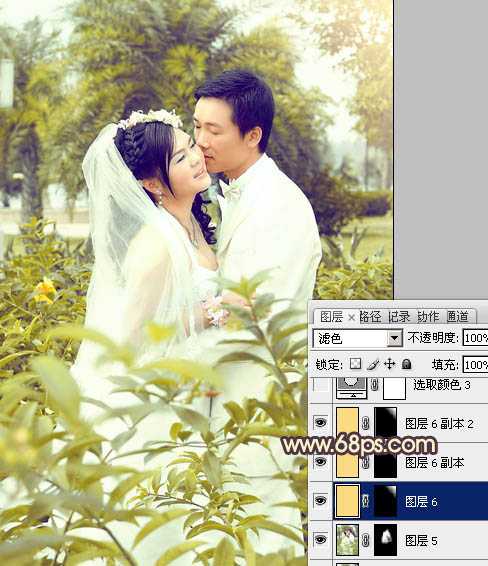 ‘Photoshop为树林婚片调制出柔和的古典黄绿色效果‘