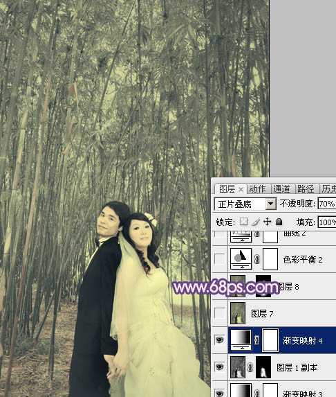 ‘Photoshop将竹林人物图片调成柔和的蓝紫色‘
