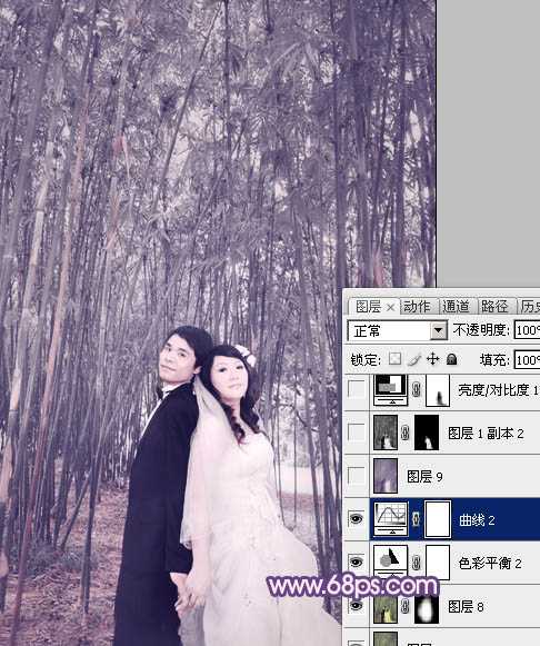 ‘Photoshop将竹林人物图片调成柔和的蓝紫色‘