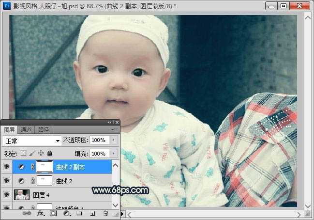 ‘Photoshop将可爱宝宝照片调成漂亮的淡青色效果‘