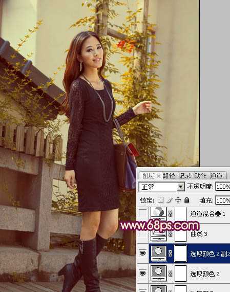 ‘Photoshop将时装美女图片调制出柔美的紫黄色‘
