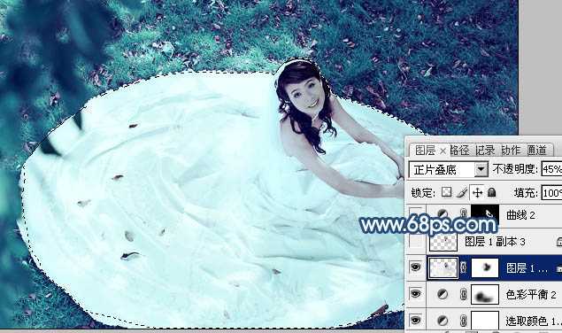 ‘Photoshop将草地婚纱美女调制出流行的青蓝色‘