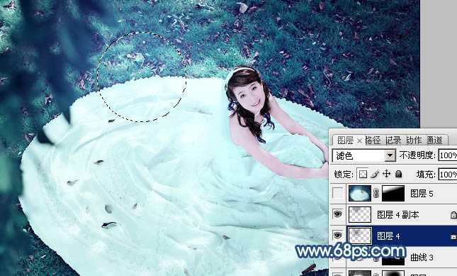 ‘Photoshop将草地婚纱美女调制出流行的青蓝色‘