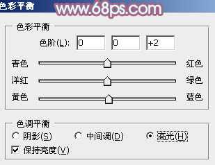 ‘Photoshop将草地美女增加上淡淡的蓝红色‘
