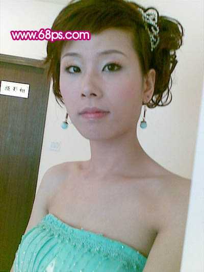‘Photoshop调色之偏暗人物的淡红质感肤色‘