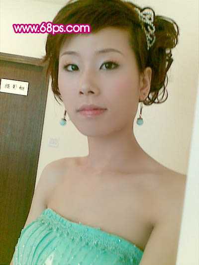 ‘Photoshop调色之偏暗人物的淡红质感肤色‘