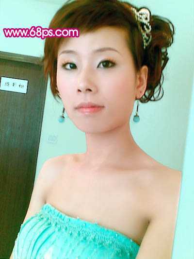‘Photoshop调色之偏暗人物的淡红质感肤色‘