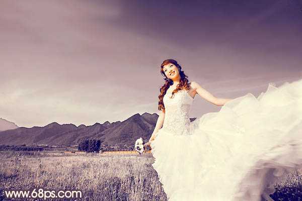 ‘Photoshop将荒原婚片打造出古典紫褐色效果‘