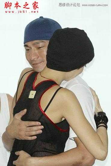 ‘Photoshop使用置换工具制作透明水滴人像效果‘