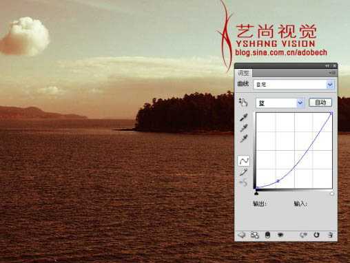 ‘Photoshop调出风景照片经典暗调青红色‘