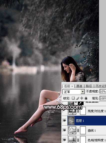 ‘Photoshop调出暗调古典冷褐色水边的美女图片‘