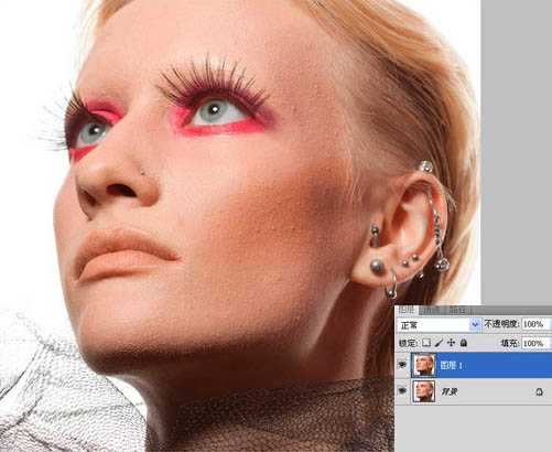 ‘Photoshop快速为人像保细节磨皮并增加嘴唇美化效果‘