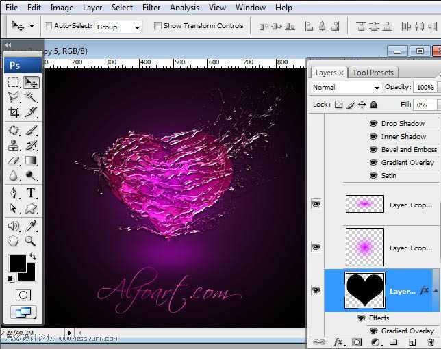 ‘Photoshop设计制作出超酷的紫色喷溅水珠心形效果‘