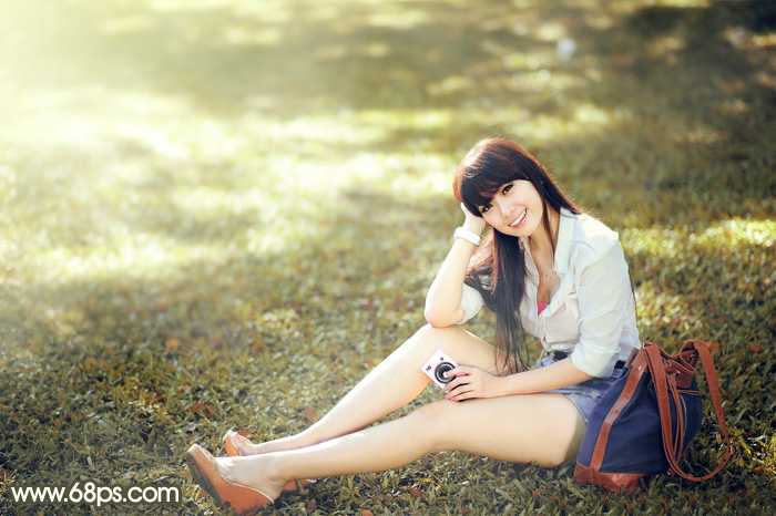 ‘Photoshop将草地美女图片打造出唯美的阳光褐色‘