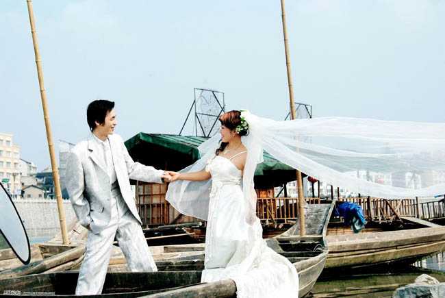 ‘Photoshop为婚纱照片细节修饰教程‘