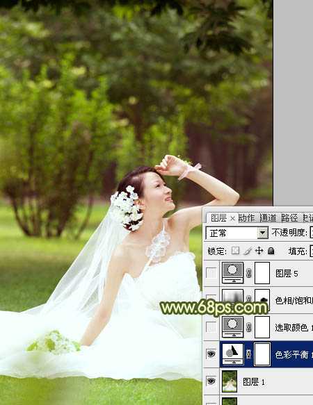 ‘Photoshop将外景婚片调成淡淡的黄绿甜美色‘