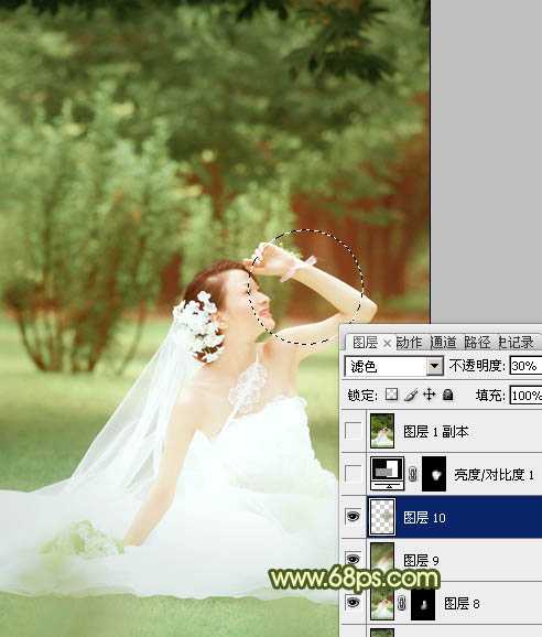 ‘Photoshop将外景婚片调成淡淡的黄绿甜美色‘