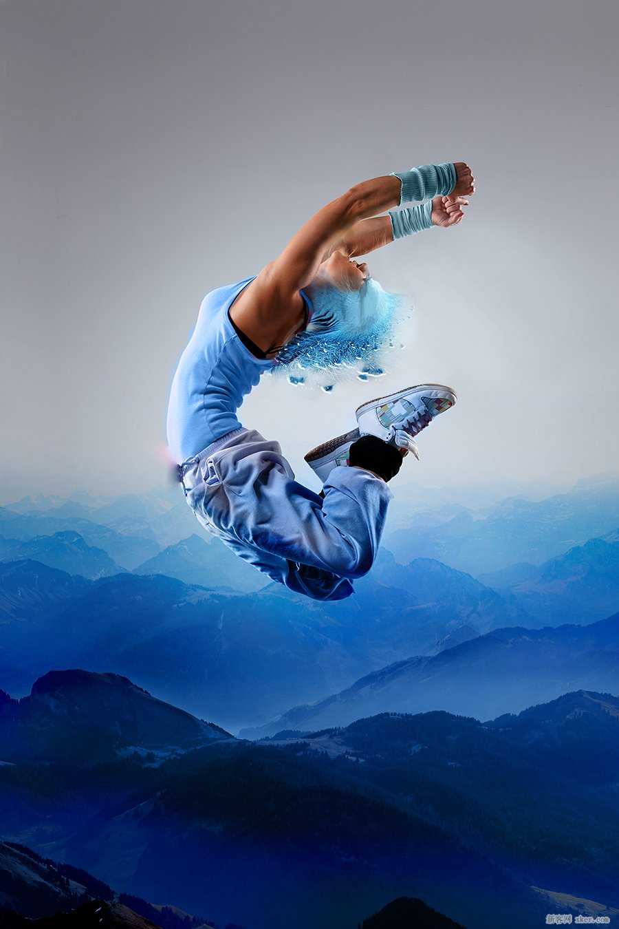 ‘Photoshop给人物照片添加翅膀教程‘