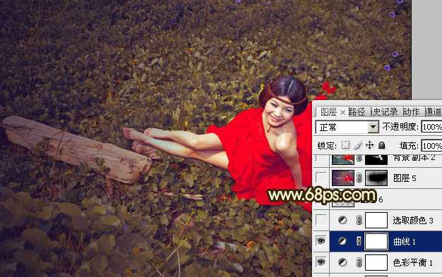 ‘Photoshop将草地婚片调制出柔美的暗调黄褐色效果‘
