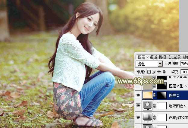 ‘Photoshop调制出柔美的中性黄绿色的草地美女图片‘