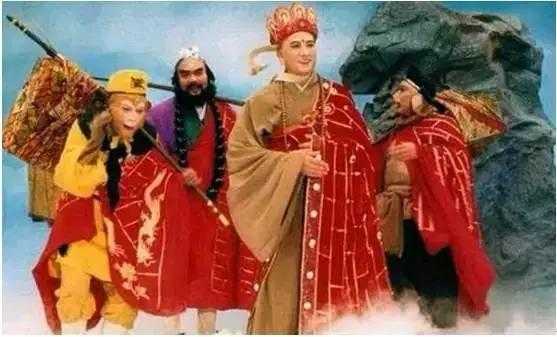 30年前的剧照，真正的5毛特效，却每一张都能入画