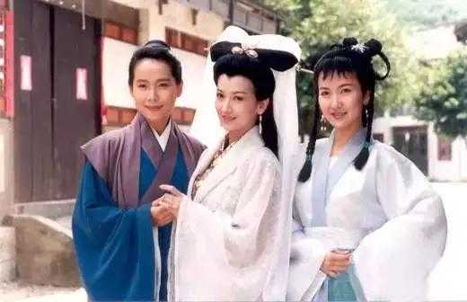 30年前的剧照，真正的5毛特效，却每一张都能入画