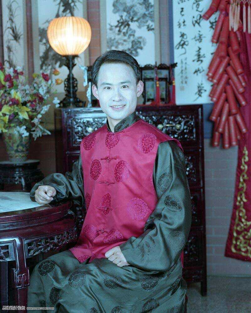 ‘Photoshop给严重偏色的男人照片校正颜色教程‘
