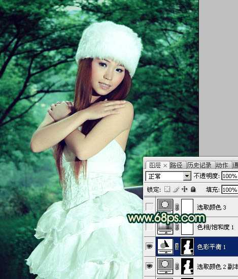 ‘Photoshop将外景美女图片调制出漂亮的暗调青绿色效果‘