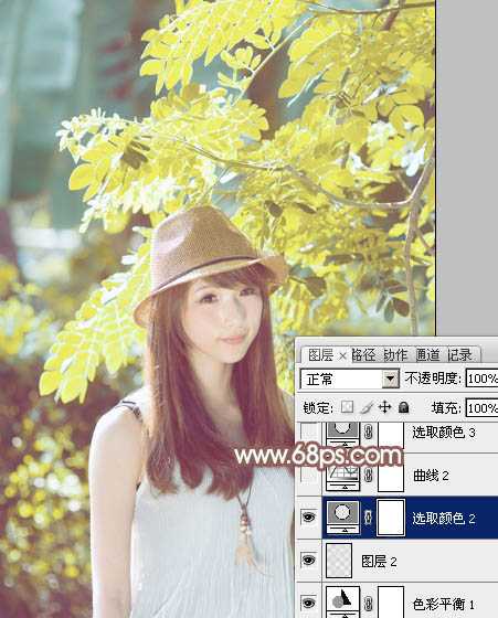 ‘Photoshop将绿树边的美女调制出甜美的小清新淡褐色‘