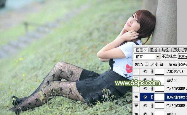 ‘Photoshop给夏季草地上的美女加上唯美的韩系淡绿色‘