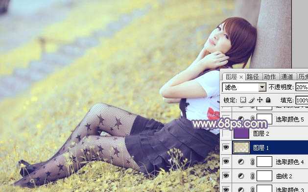 ‘Photoshop为倚靠树边的美女增加柔美的淡调蓝黄色‘